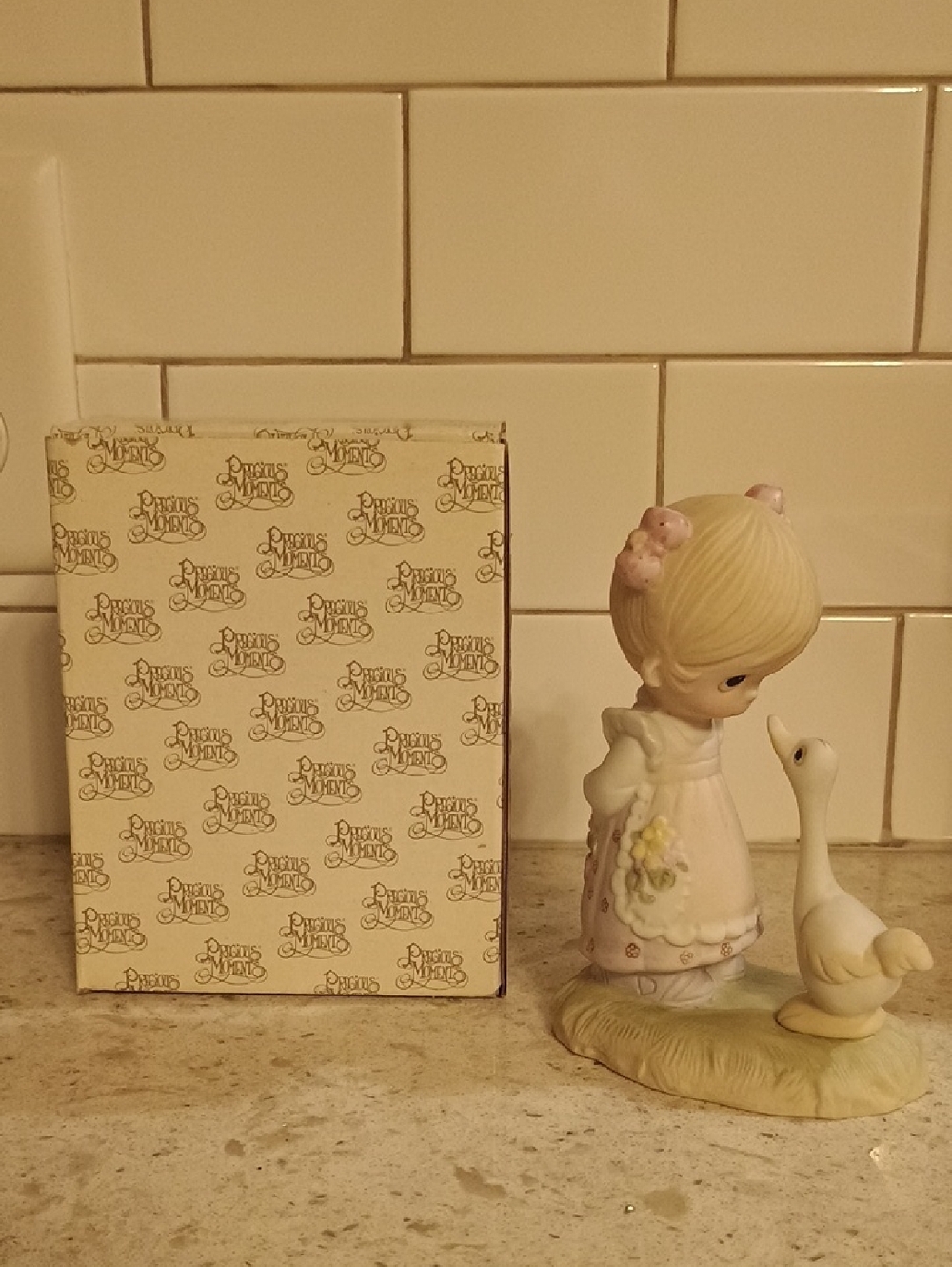 RARE VINTAGE 1978 Porcelain Precious Moments Girl with Goose "Original 21"